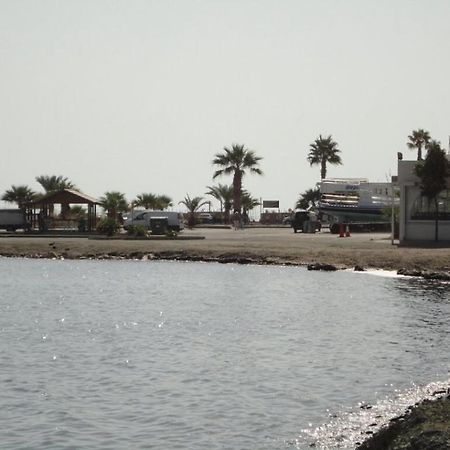Apartments Mackenzie 1+1 Larnaca Bagian luar foto